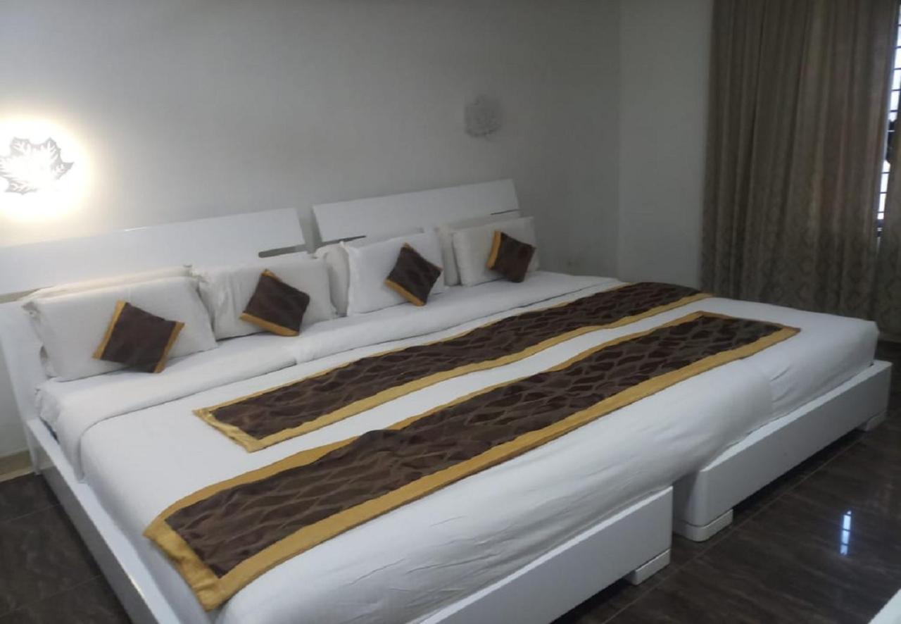 Crystal Inn Chikmagalur Exterior photo